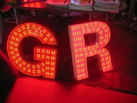 蒲城LED发光字常见的安装误区。